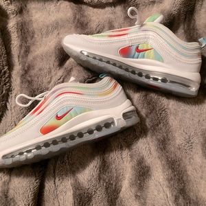 Nike Airmax 97 🌈 size 8